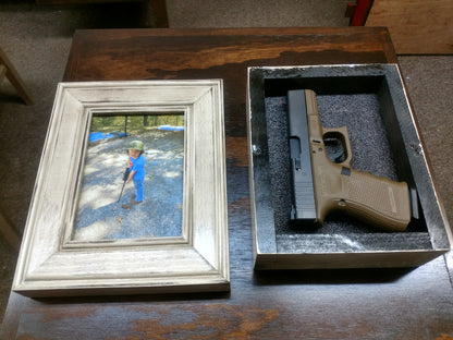 5x7 Hidden Gun Picture Frame
